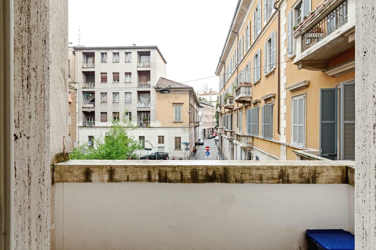 S. Maria Valle Central Roomy Flat Milano Eksteriør billede